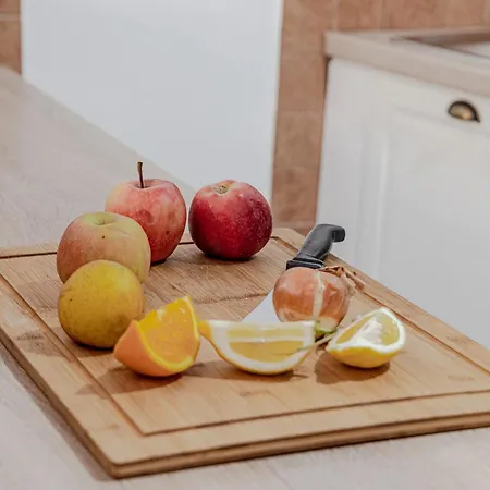 בית נופש Modern Fisherman's Stone House Brna