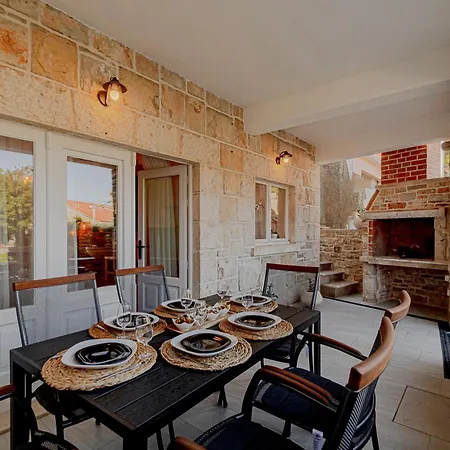 Semesterbostad Modern Fisherman's Stone House Brna Smokvica (Korcula)