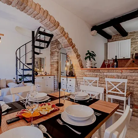 Modern Fisherman's Stone House Brna Ferienhaus