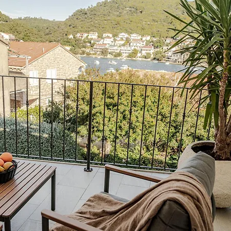 Modern Fisherman's Stone House Brna Holiday home