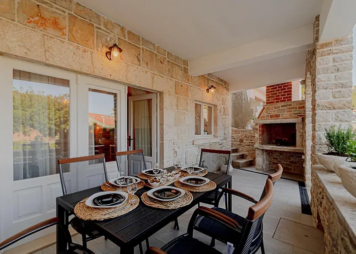 Vakantiehuis Modern Fisherman's Stone House Brna Smokvica (Korcula)