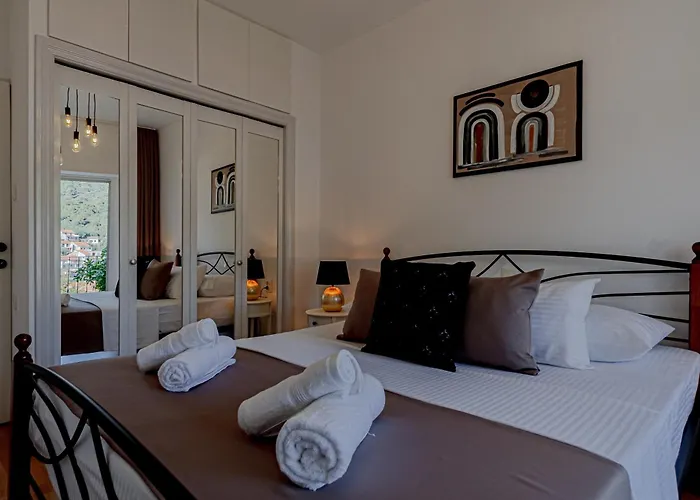 Vakantiehuis Modern Fisherman's Stone House Brna