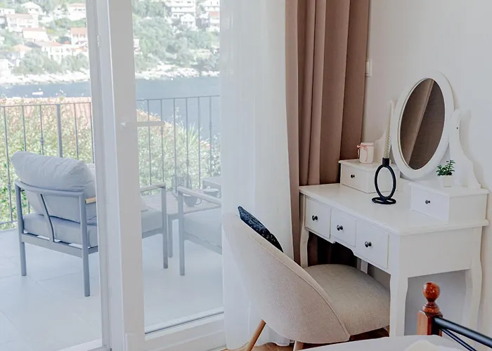 Modern Fisherman's Stone House Brna Smokvica (Korcula)