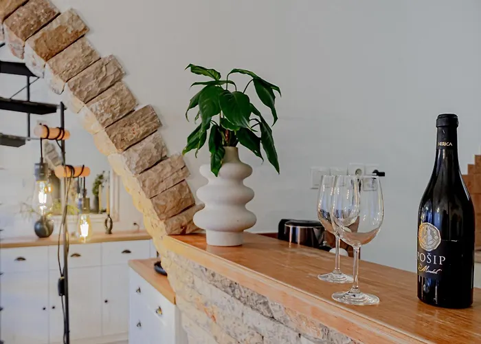 Vakantiehuis Modern Fisherman's Stone House Brna Smokvica (Korcula)